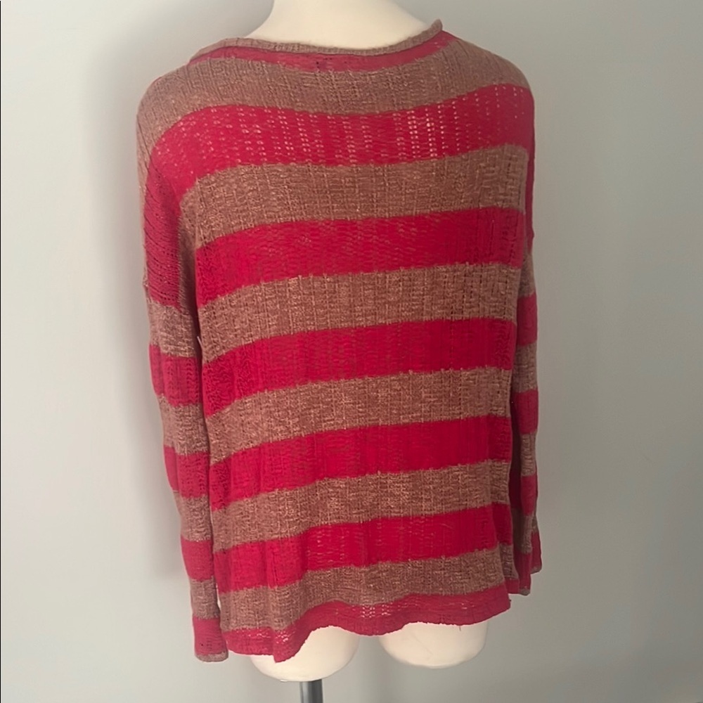 Splendid Magenta and Lt Brown V-Neck Sweater with Striped Pattern - Picture 5 of 7